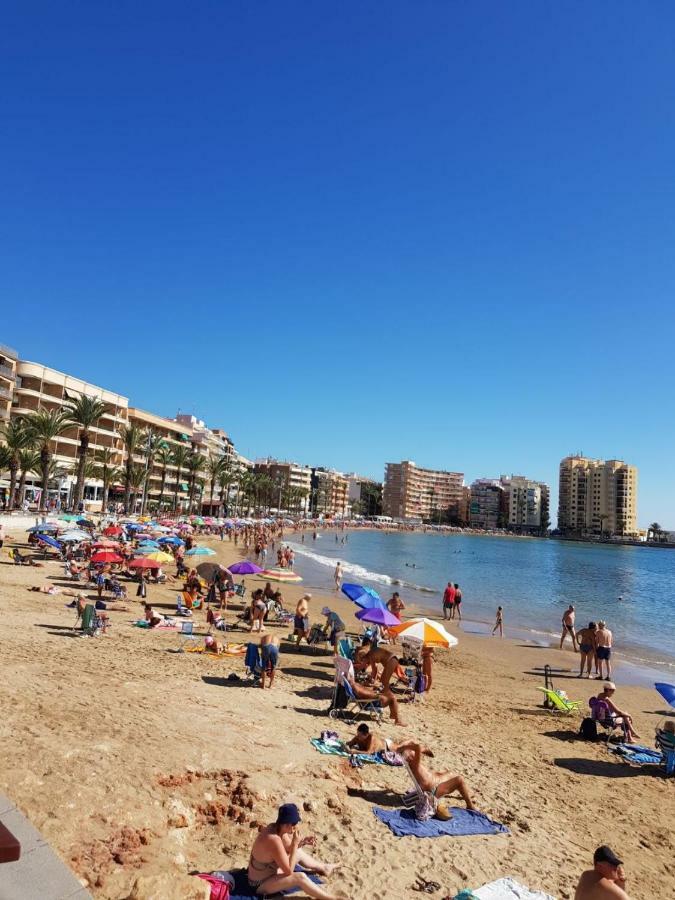 Ferienwohnung Martina Torrevieja Exterior foto